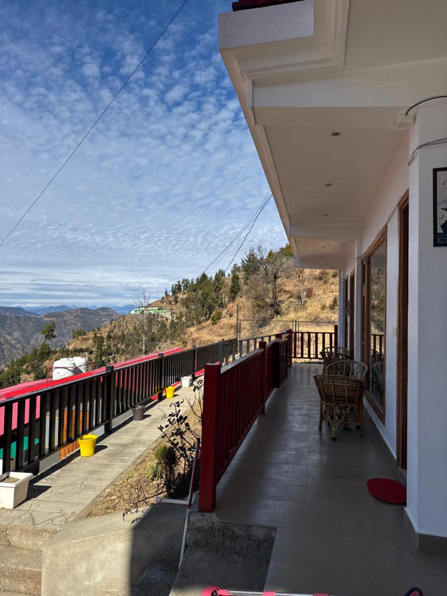 The Vintage Hill Village - Himalayan Boutique Resort Kanatal Exteriör bild