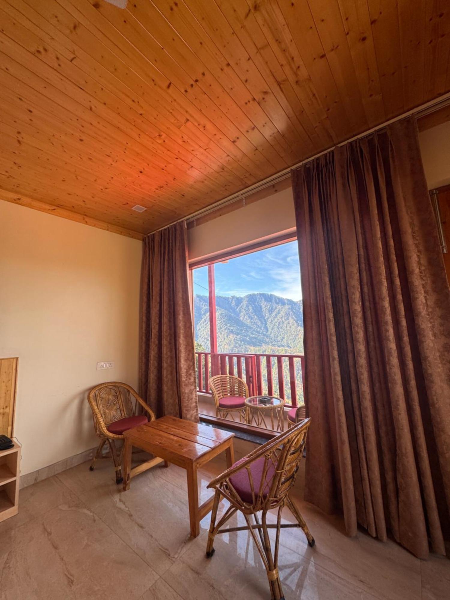 The Vintage Hill Village - Himalayan Boutique Resort Kanatal Exteriör bild